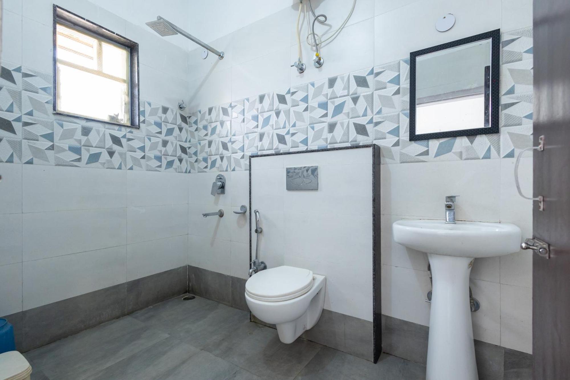 Maryada Maitri Resort -100 Rooms & 3 Banquets Siliguri Dış mekan fotoğraf