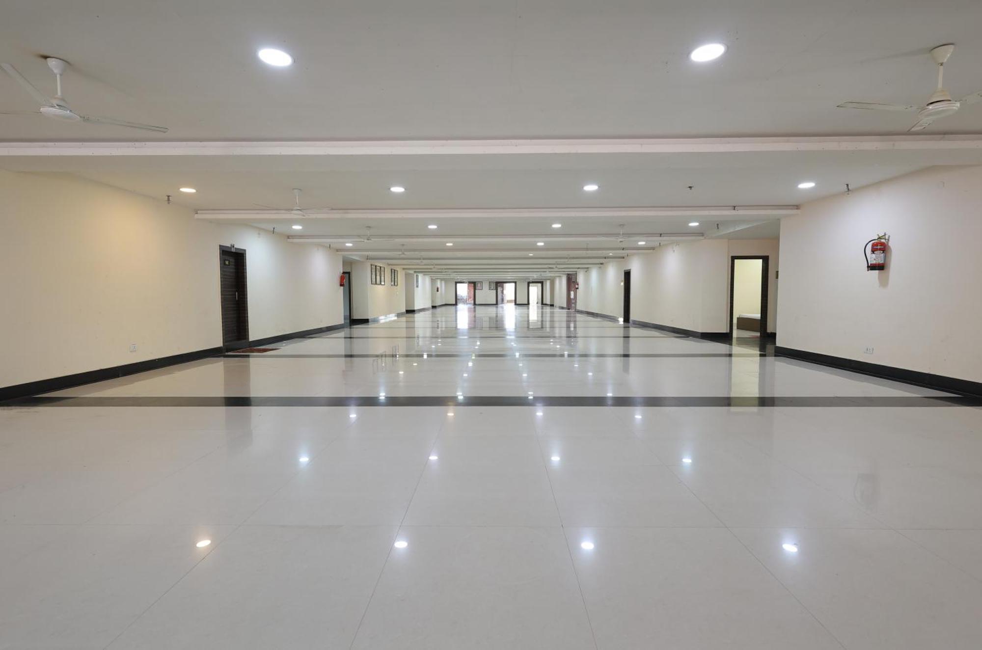 Maryada Maitri Resort -100 Rooms & 3 Banquets Siliguri Dış mekan fotoğraf